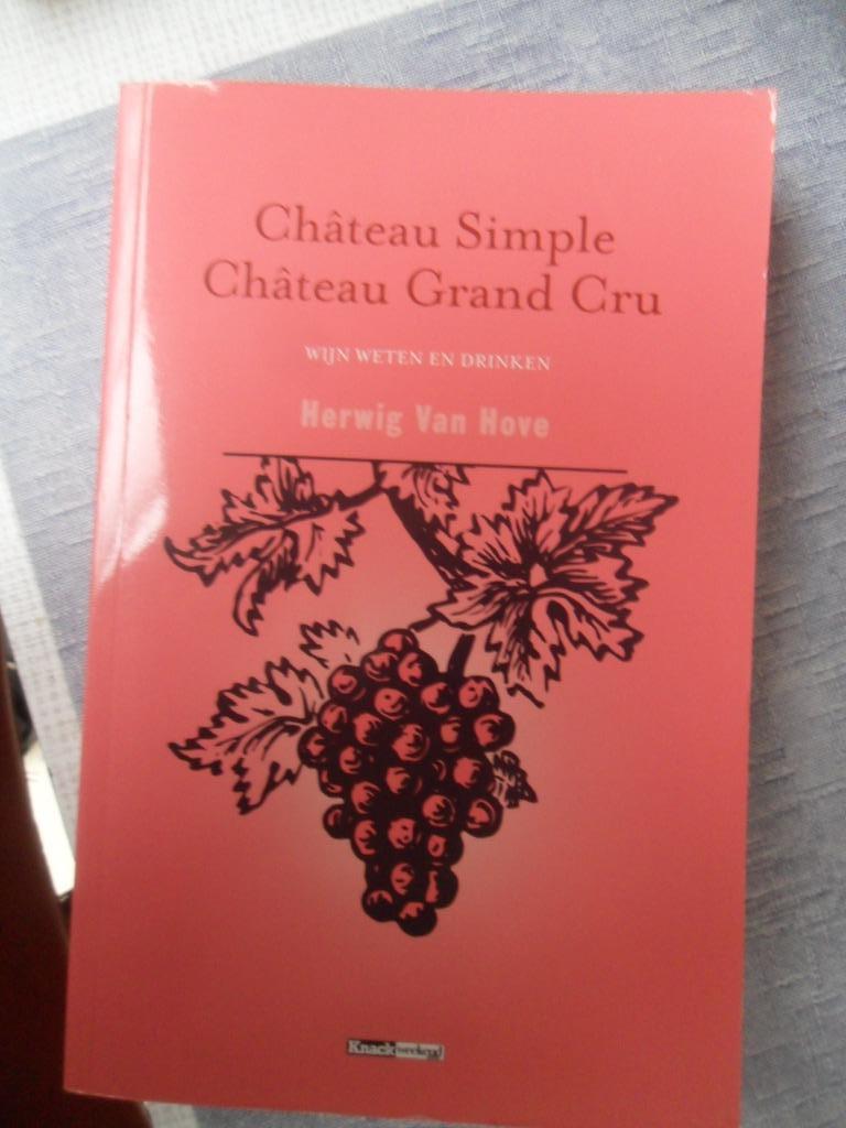 chateau simple  chateau grand cru ( herwig van hove ), Ophalen of Verzenden