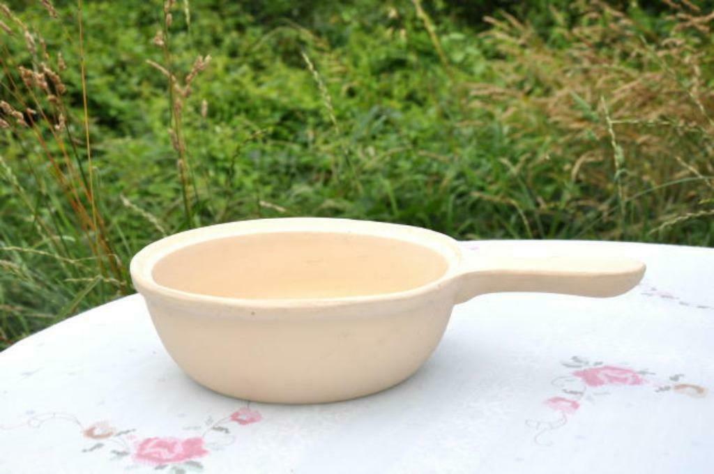 §  plat rond avec manche en terre cuite pour four, Enlèvement ou Envoi, Comme neuf, Poterie, Récipient(s)