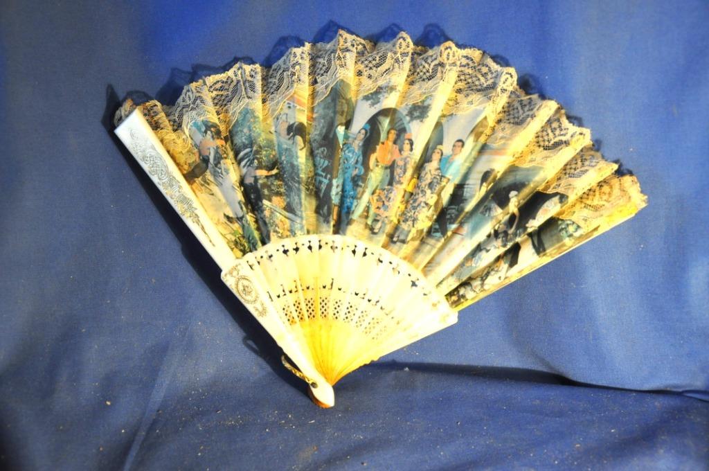 eventail tissu dentelle espagnol, Collections, Enlèvement ou Envoi, Utilisé