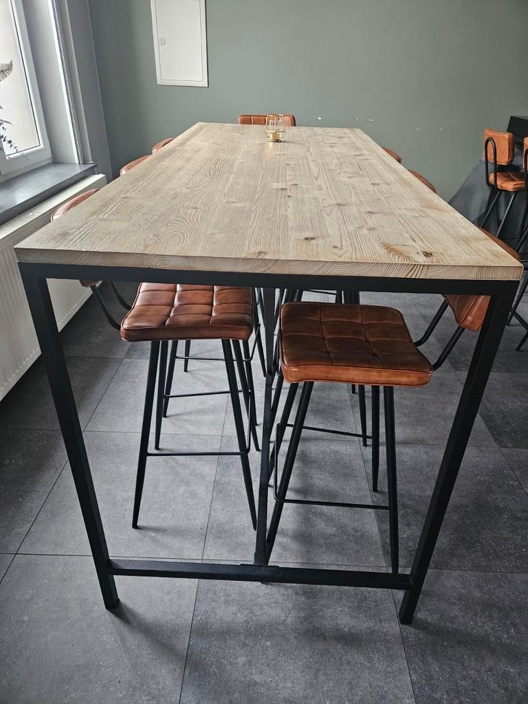 Table haute, Enlèvement