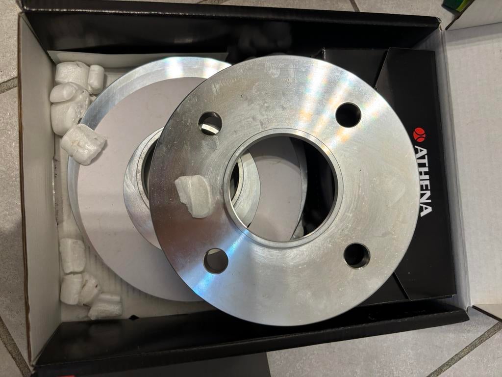 Cale wheel spacers Athena 12 mm 4x108 Ford Fiesta ST, Autos : Pièces & Accessoires, Enlèvement, Ford