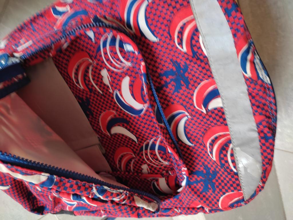 Cartable Kipling, Enlèvement, Utilisé