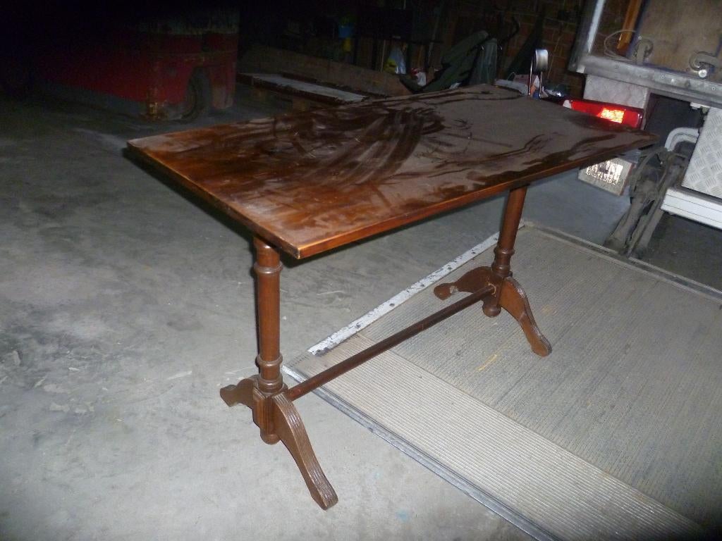 CAFE TAFEL, Ophalen