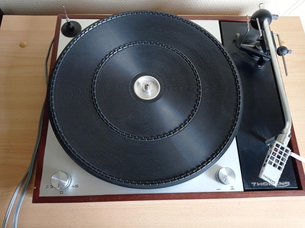 Thorens platenspeler TD150 - MKII met stofkap, Audio, Tv en Foto, Ophalen, Zo goed als nieuw, Platenspeler, Thorens