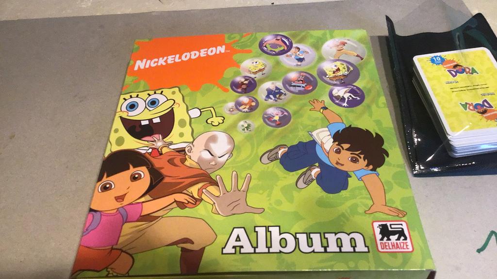 Album en marbre Nickelodeon(o), Enlèvement ou Envoi, Comme neuf