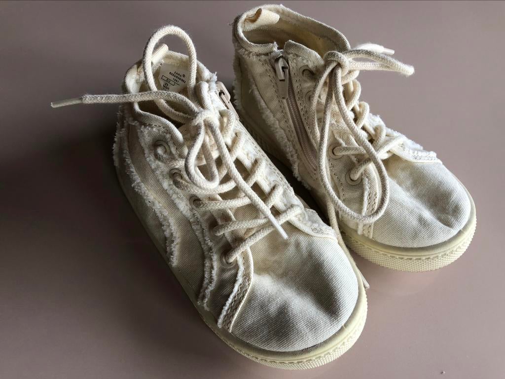 Stoffen sportschoenen Zara maat 25, Kinderen en Baby's, Ophalen of Verzenden, Nieuw, Schoenen