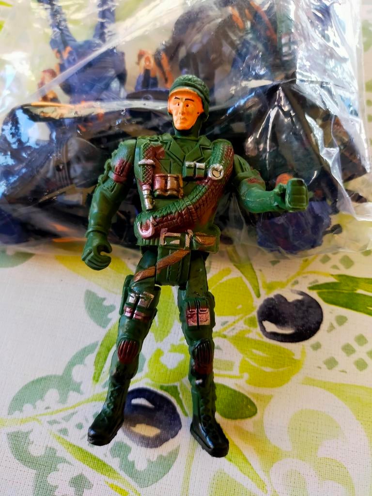 Leger mannetjes 15 stuks allen nog intact., Ophalen, Zo goed als nieuw