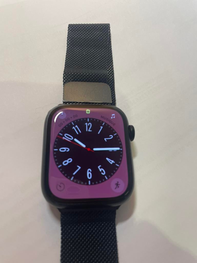 2x Apple Watch S8 45mm GPS aluminium zwart, Ophalen of Verzenden, Conditie, Zo goed als nieuw