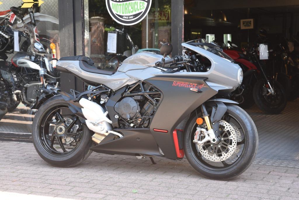 MV AGUSTA SUPERVELOCE 800 (inclBTW) ***MOTOVERTE.BE***, Motoren, Bedrijf, 3 cilinders, 800 cc, Overig