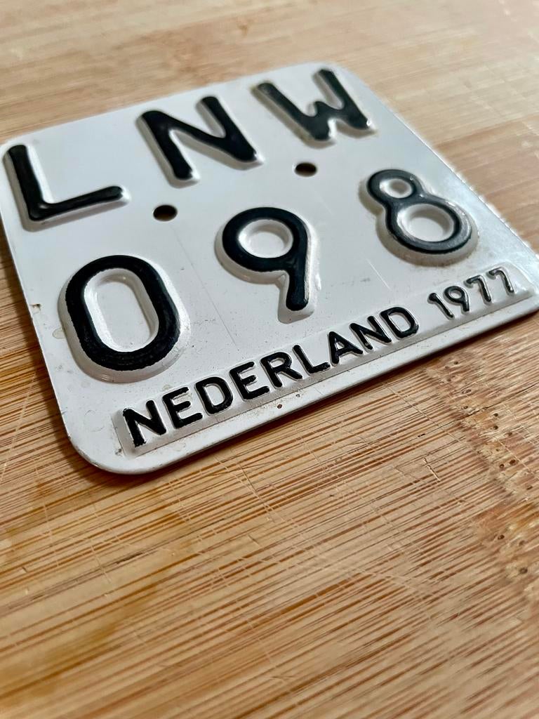 Plaque Hollande velomoteur 1977, Enlèvement ou Envoi, Comme neuf