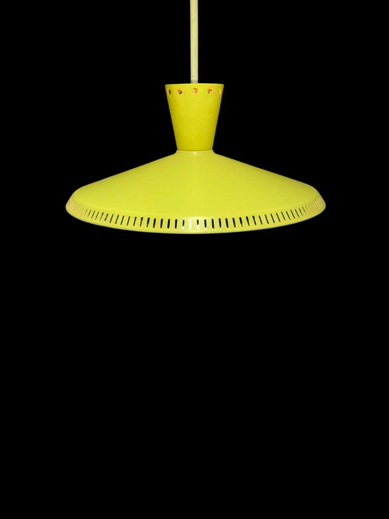 lampe suspendue, Enlèvement