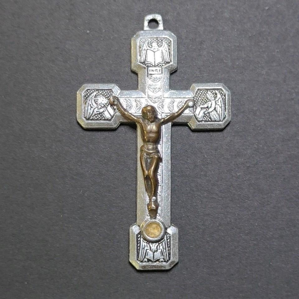 pendentif en forme de croix vintage avec une relique sur le, Enlèvement ou Envoi