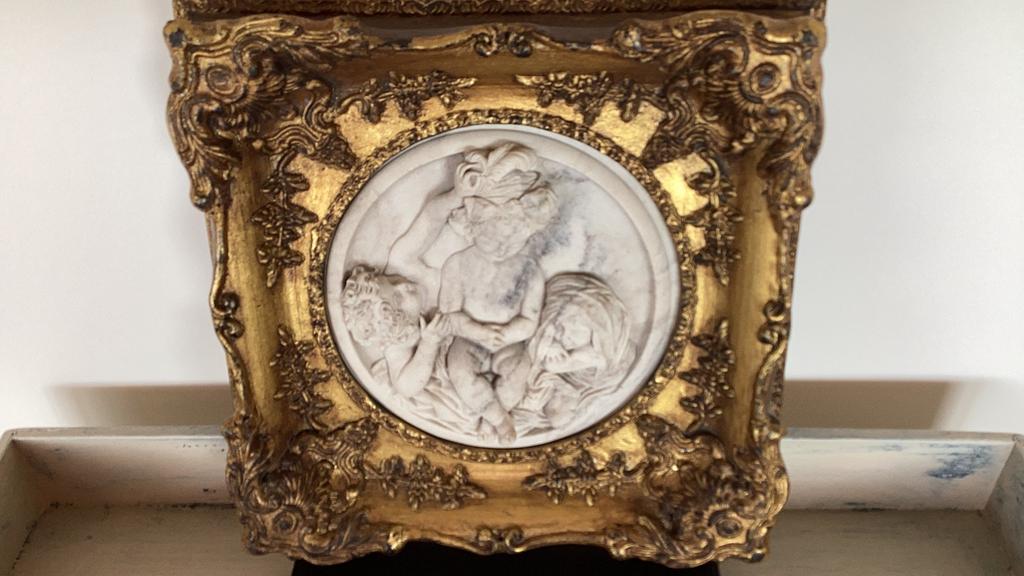 Beau cadre décoratif avec insert en relief en marbre d'anges, Enlèvement ou Envoi