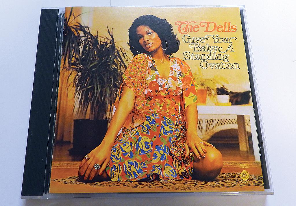 CD The Dells Give your baby a standing ovation Chess Japan, CD & DVD, CD | R&B & Soul, Comme neuf, R&B, Envoi