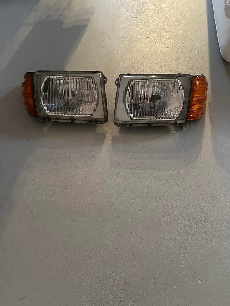 Mercedes Sl slc onderdelen koplampen R107 W107, Autos : Pièces & Accessoires, Éclairage, Enlèvement ou Envoi, Mercedes-Benz