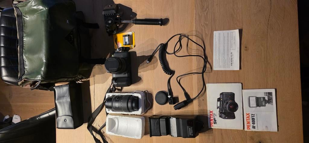 Pentax SF 7 met flits AF400TZ en afstandsbediening, Ophalen of Verzenden, Zo goed als nieuw, Pentax