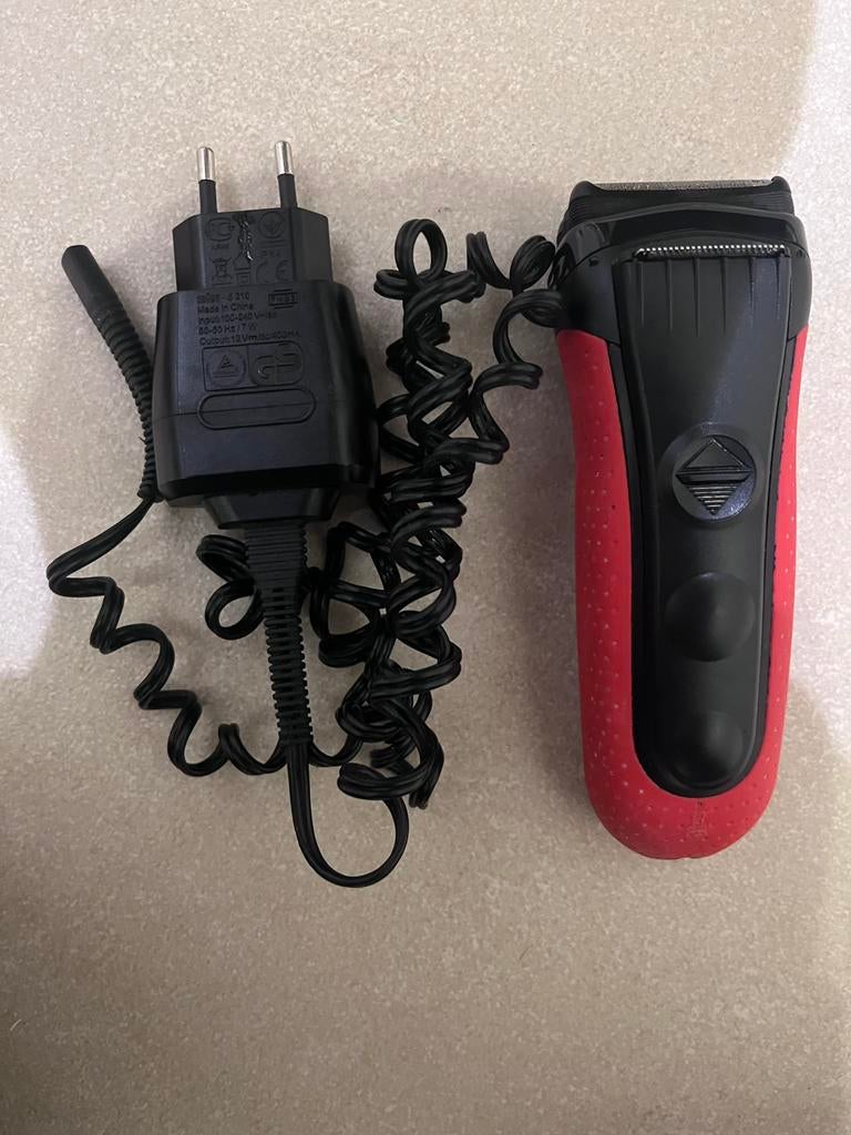 Rasoir Braun S3 rouge, Electroménager, Enlèvement ou Envoi, Utilisé