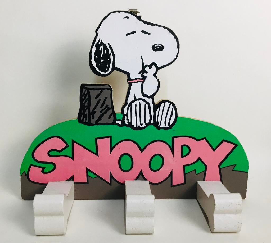 Vintage houten kapstokje Snoopy Peanuts Schulz, Onbekend@gmail.com, Enlèvement ou Envoi, Onbekend, Snoopy