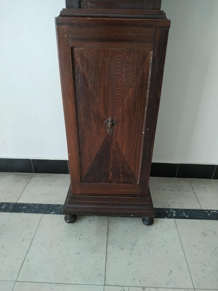 Antieke staande klok, Ophalen
