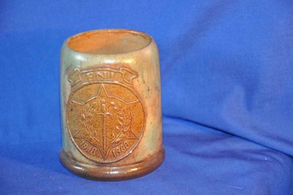 §  chope en gres F N I 1918/1968 (5), Enlèvement ou Envoi