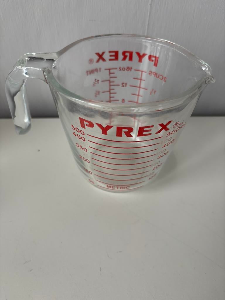 Pot de cuisine PYREX gradué, Maison & Meubles, Enlèvement ou Envoi