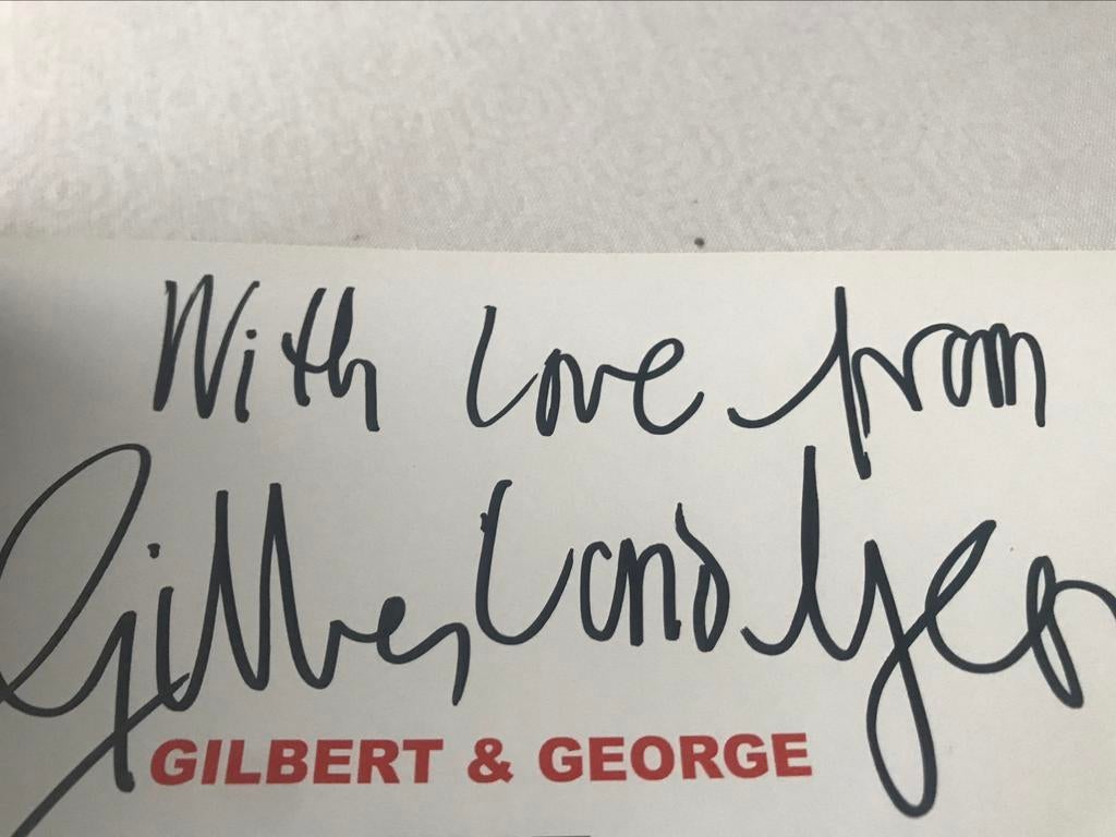 Photographies de Gilbert et George signées 60p, Enlèvement ou Envoi, Comme neuf, Autres sujets/thèmes