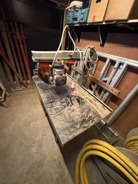 Zaagmachine Dewalt, Enlèvement, Utilisé, Scie circulaire, 70 mm ou plus