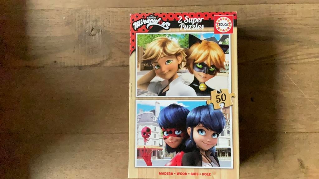 Puzzel Miraculous 2 puzzels 50 stukjes, Kinderen en Baby's, Ophalen of Verzenden, Zo goed als nieuw