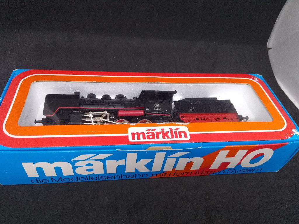 Marklin 3003 BR24 nieuwe staat, Neuf, Analogique, Enlèvement ou Envoi, Courant alternatif