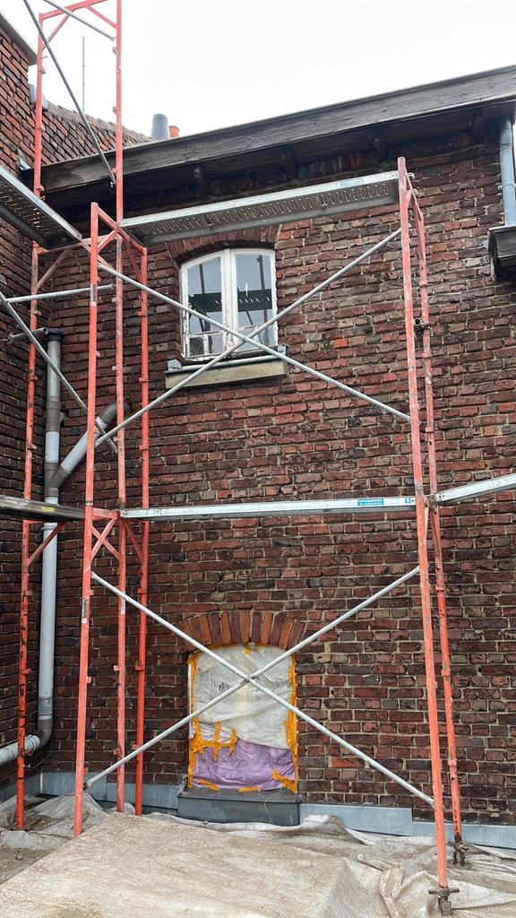 Rénovation de façades sablage rejointoiement, Enlèvement ou Envoi, Comme neuf