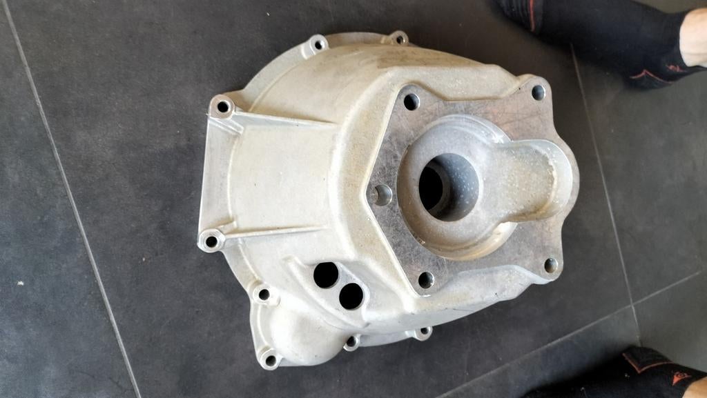 Caterham Bellhousing Ford Sigma motor - Ford versnellingsbak, Autos : Pièces & Accessoires, Enlèvement ou Envoi, Utilisé, Ford