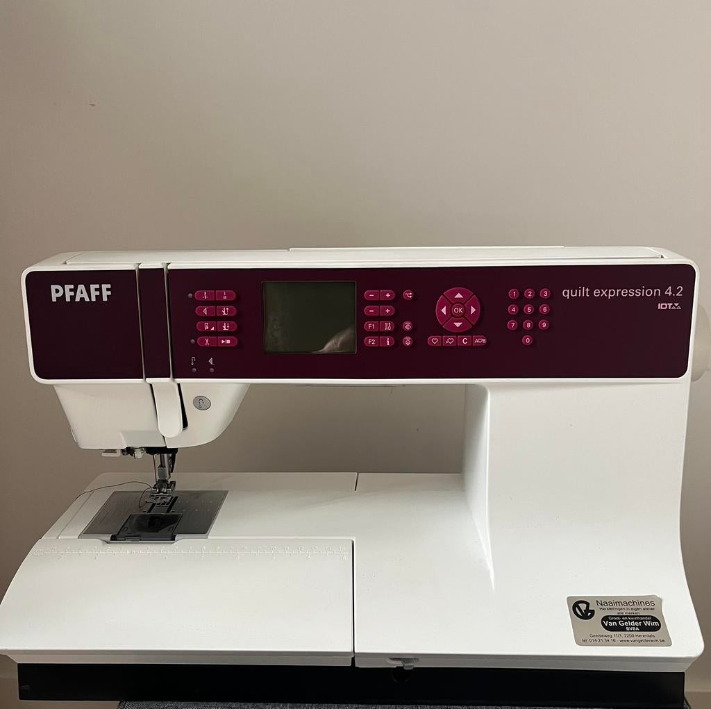 Pfaff Quilt Expression 4.2, Ophalen, Nieuw, Naaimachine, Pfaff