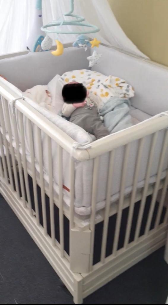 Parque de bebês, Kinderen en Baby's, Babyparken, Zo goed als nieuw, Rechthoekig, In hoogte verstelbaar, Ophalen