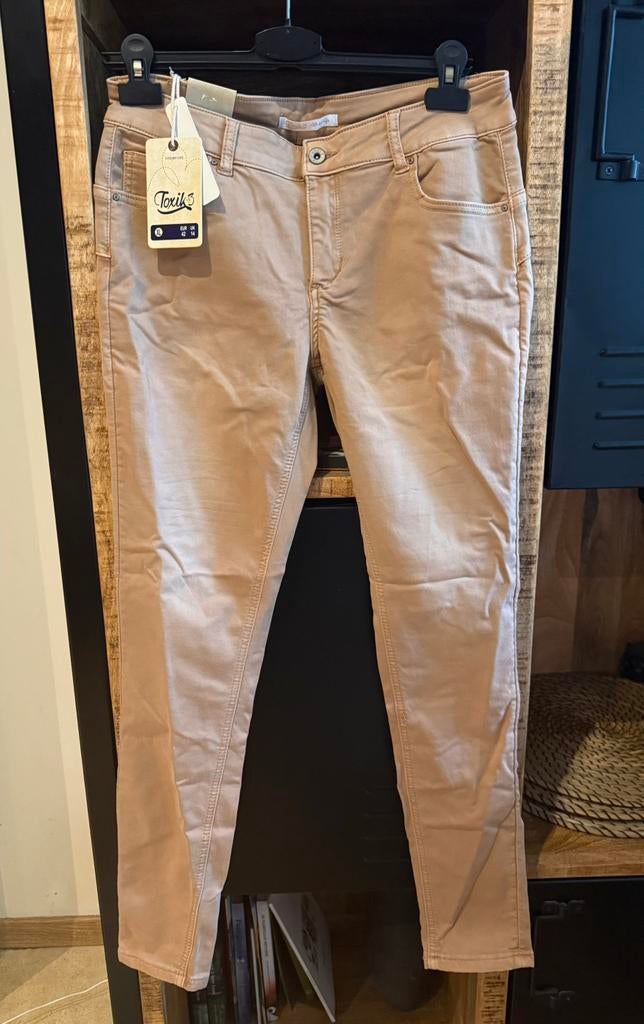 Nieuwe jeans van Toxik maat XL, Overige kleuren, Toxik, Nieuw, Ophalen of Verzenden