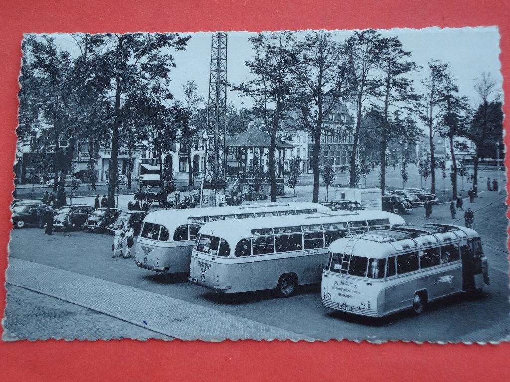 Lokeren Markt ( autobussen Oldtimers ), Ophalen of Verzenden, 1940 tot 1960, Gelopen, Oost-Vlaanderen