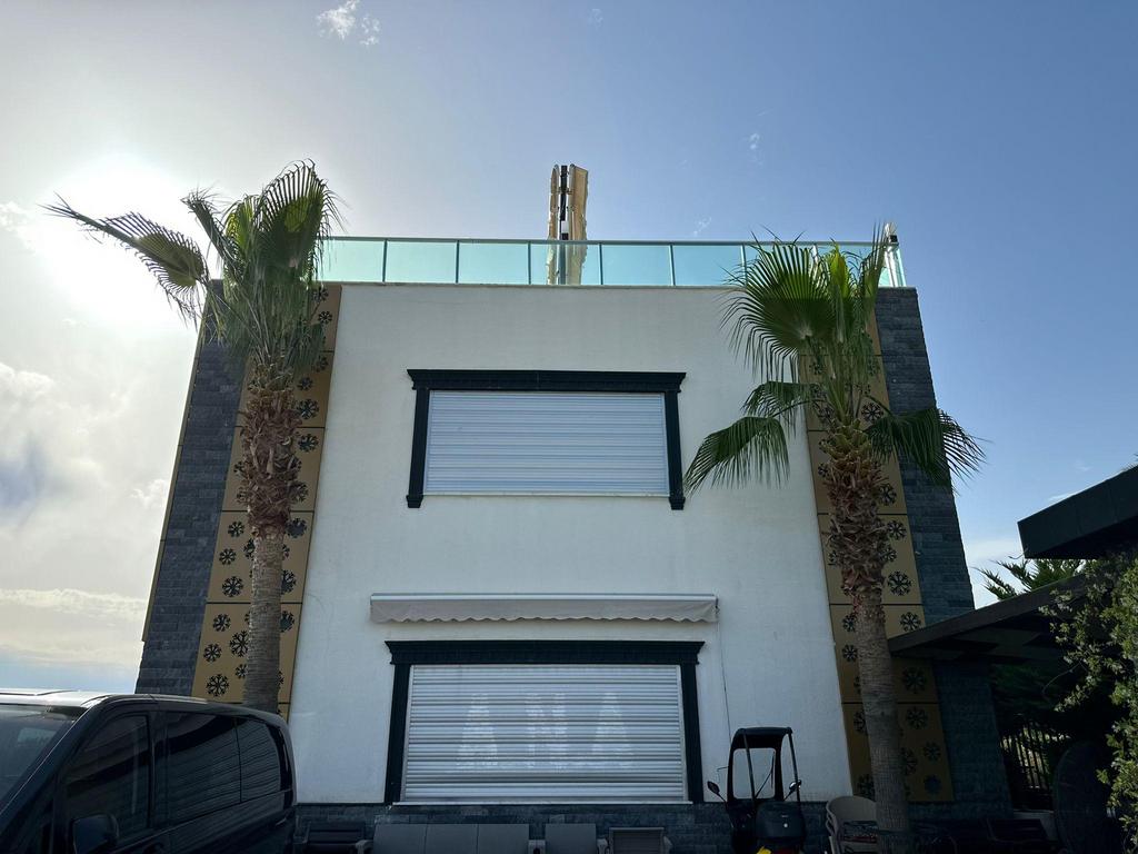 Luxe villa met zeezicht Turkije, Immo
