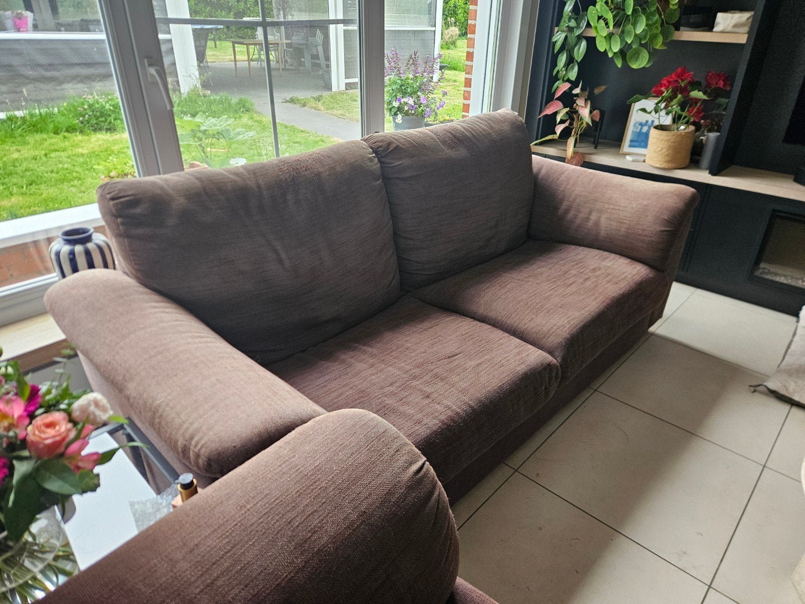Salon zetels (versleten) / fauteuils (usés)