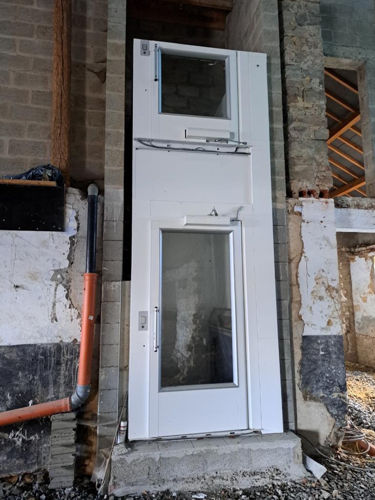 Ascenseur pour PMR pour habitation ou autre, Bricolage & Construction