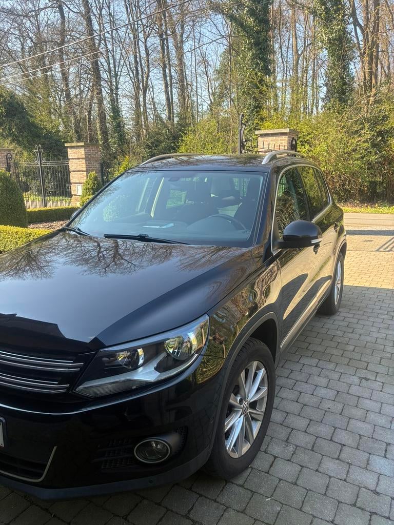 VW Tiguan état impeccable, Euro 5, Achat, Boîte manuelle, Noir