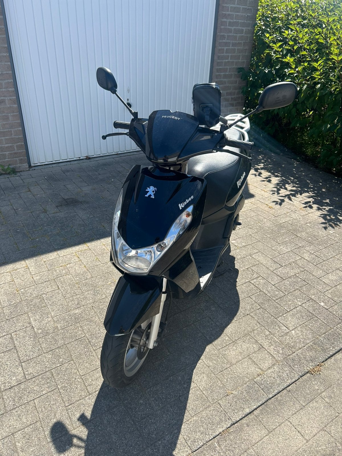 peugeot kisbee 2t b klasse, Fietsen en Brommers, Ophalen, Zo goed als nieuw, Benzine