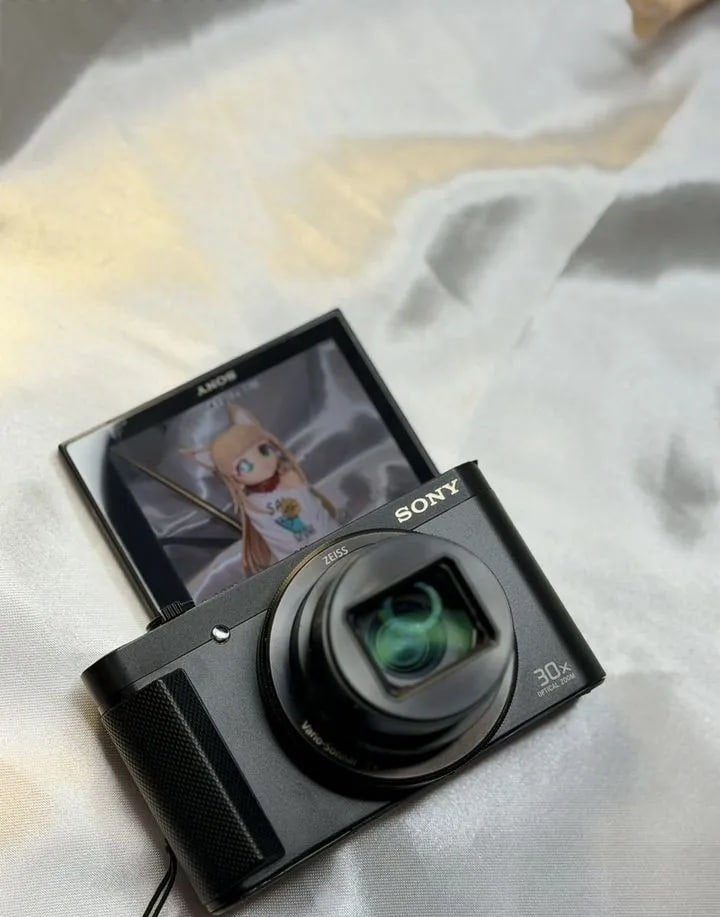 Sony Cyber Shot DSC HX90, Enlèvement ou Envoi, Comme neuf, 8 fois ou plus, Poignée