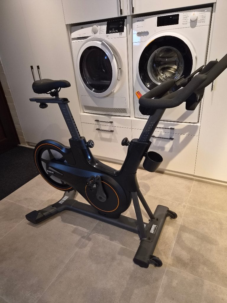 Smart bike Basic fit, Ophalen, Zo goed als nieuw, Hometrainer