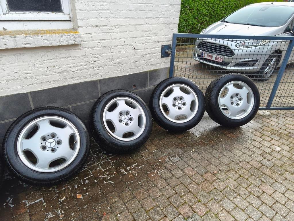 Verschillende setten alu velgen, Ophalen, Zomerbanden, Velg(en)