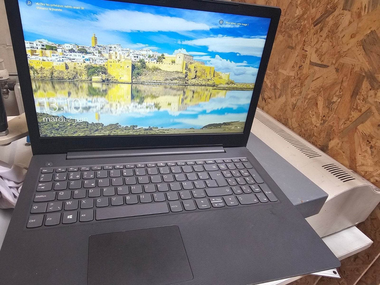 Lenovo v130 i3 7g, Enlèvement ou Envoi, 4 GB