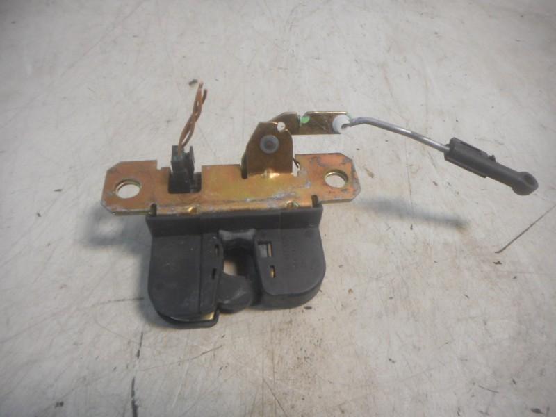 DIVERS VEROUILLAGE New Beetle (9C1 / 9G1) (1co-827-505-c), Utilisé, Volkswagen