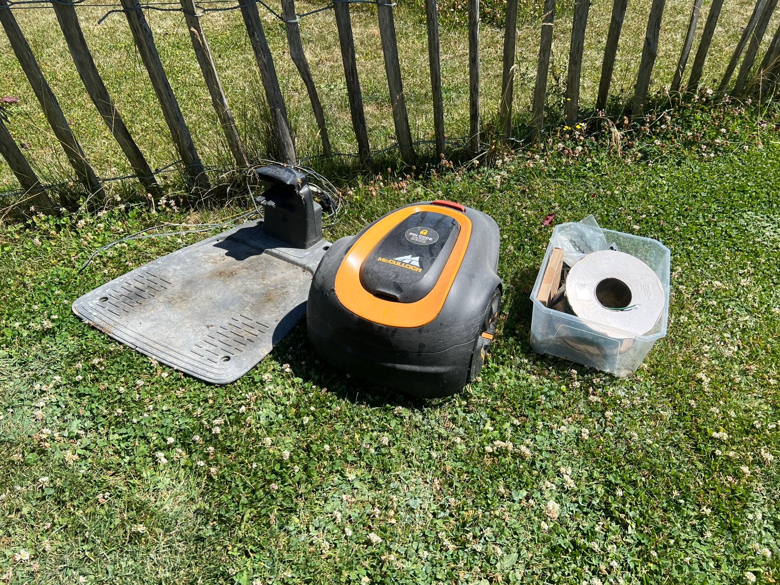 Tondeuse robot Mculloch Rob 600, Jardin & Terrasse, Tondeuses robotisées, Enlèvement, Utilisé, Contrôlable via l'application