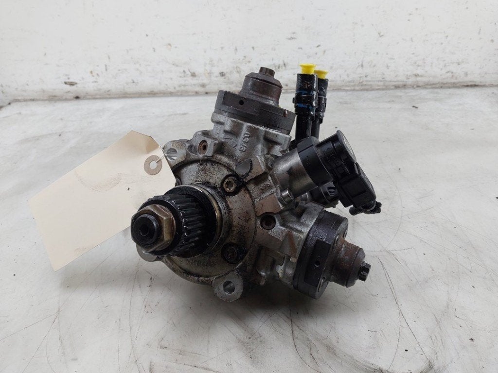BRANDSTOFPOMP MECHANISCH Audi A6 Avant (C8) (01-2018/-), Robert Bosch AG, Gebruikt, Audi, Robert-Bosch-Allee 1
74232  Abstatt, DE