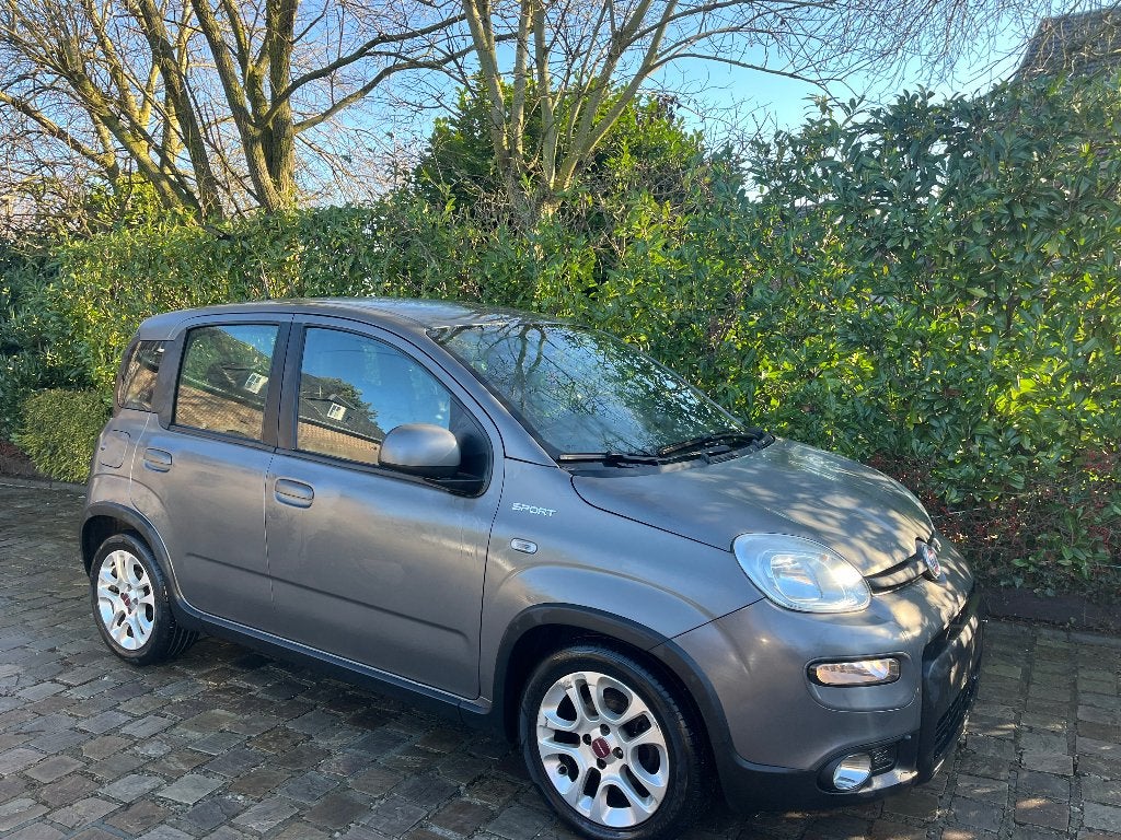 FIAT PANDA 2022 essence série sport 37000km, Autos, Fiat, Achat, Climatisation automatique, Essence, 1000 cm³