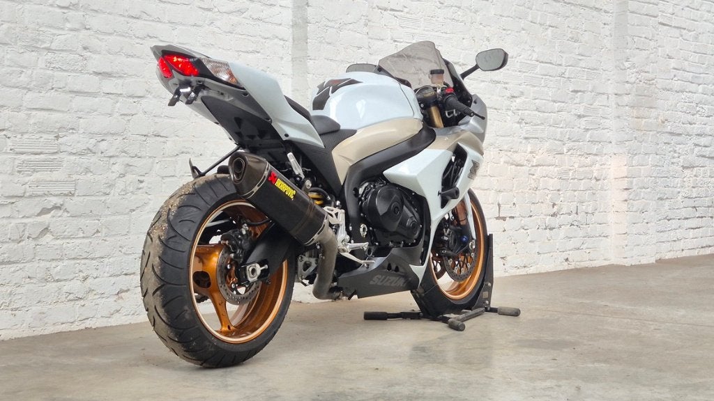 Suzuki GSX-R 1000 25th Anniversary Edition @motomobilia - foto 3