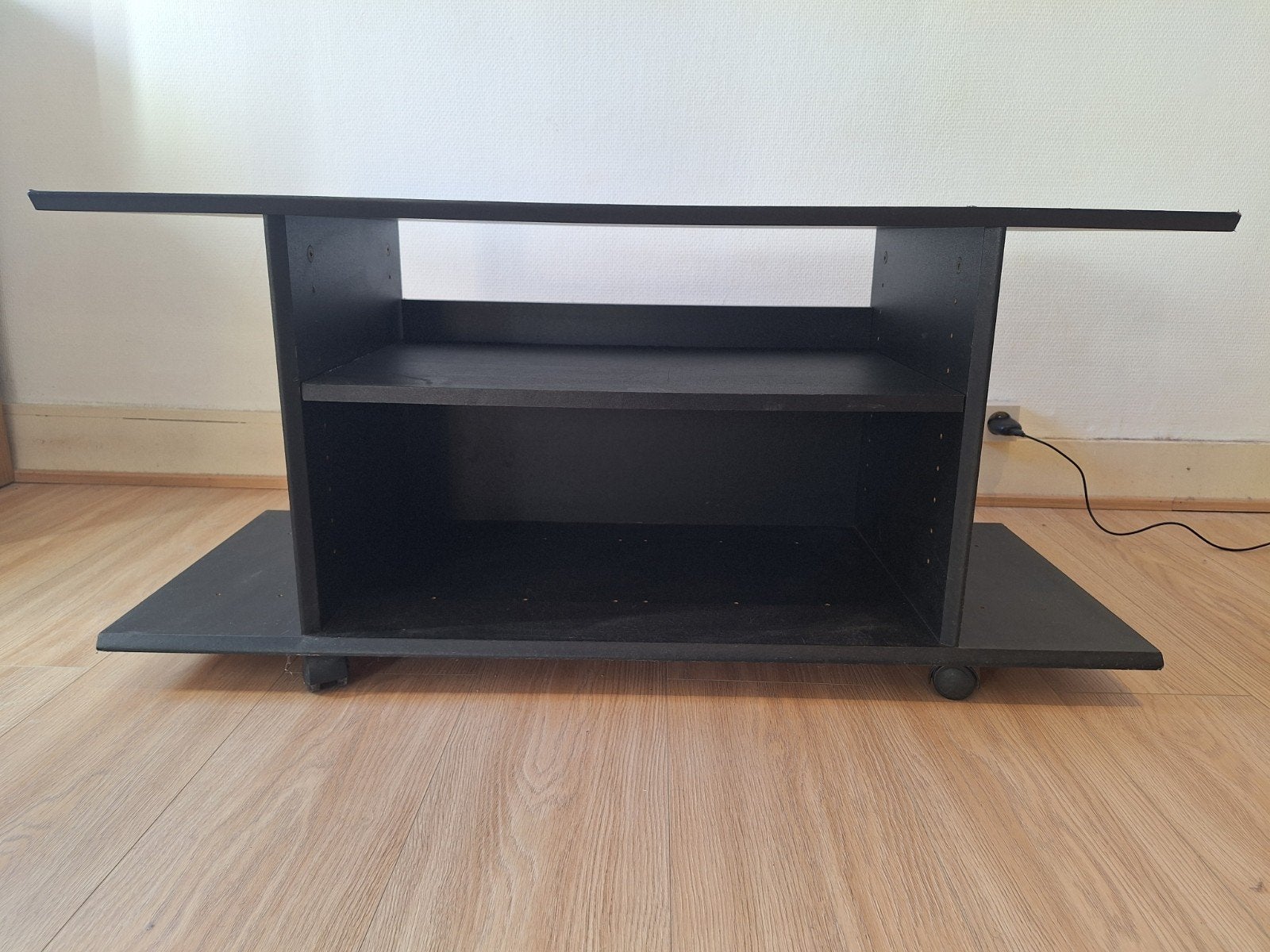 Meuble télé tv roulettes, Maison & Meubles, Moins de 70 cm, 70 à 120 cm, Enlèvement, Utilisé
